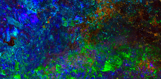 Opals: The Gemstone of Enigmatic Beauty and Historical Splendor – A Timeless Dance of Light and Legend