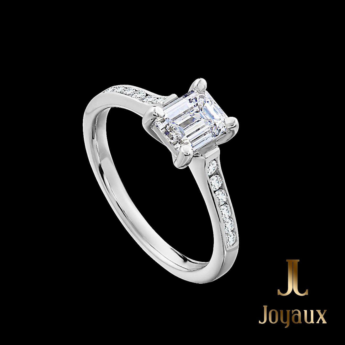 0.8 ct.tw. Emerald cut Diamond Side Stone Ring