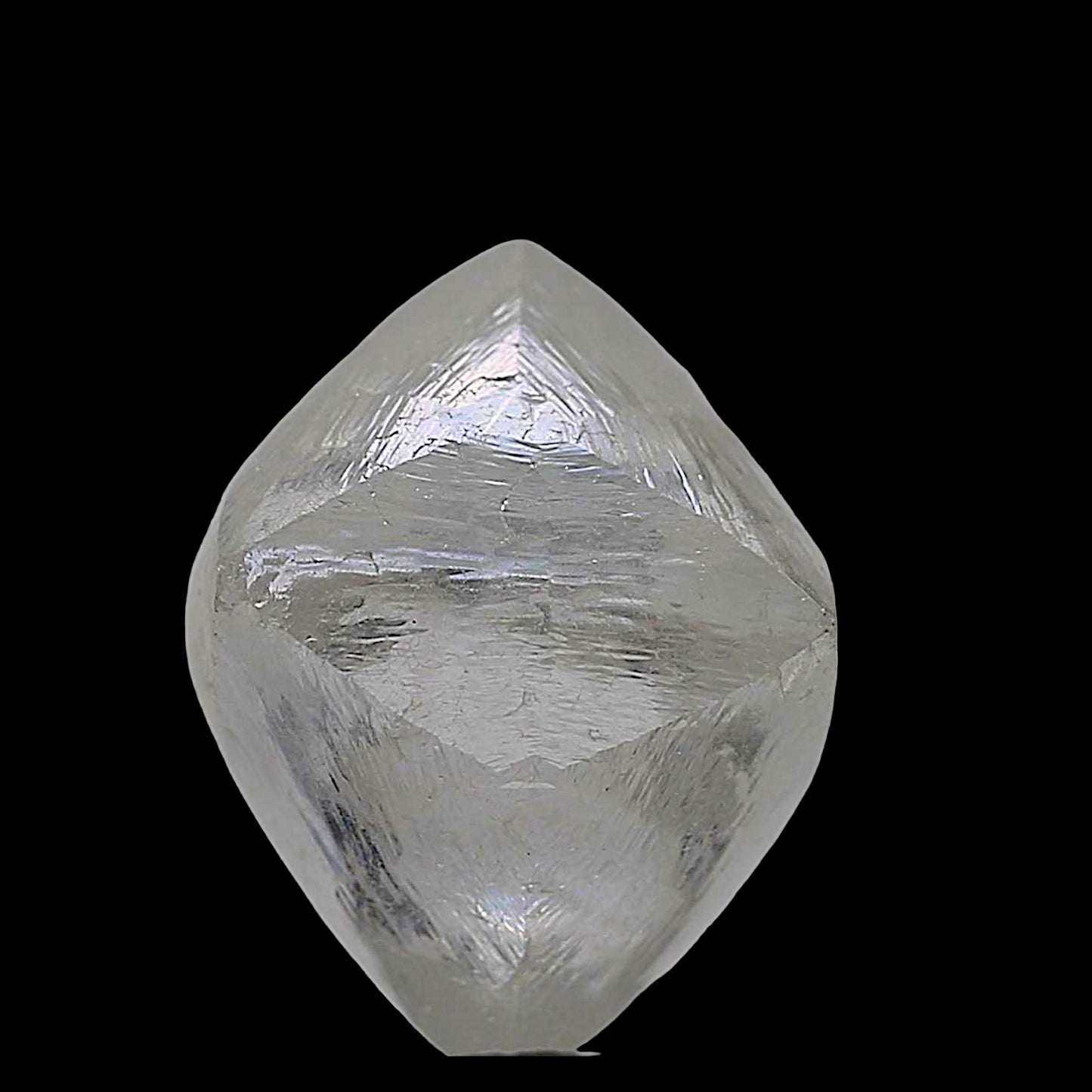 5,02 Karat runder E VVS2 Diamant – ein Höhepunkt seltener Schönheit und eine tolle Wertanlage