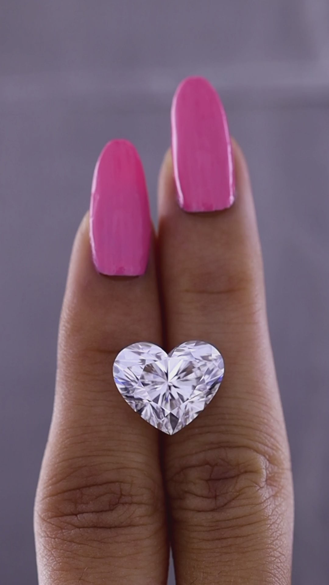 8.01 Carat Heart Brilliant Diamond | Atelier de Joyaux™ Geneva